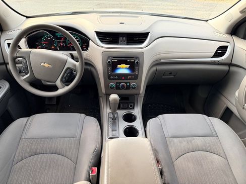Used 2016 Chevrolet Traverse LS image 14