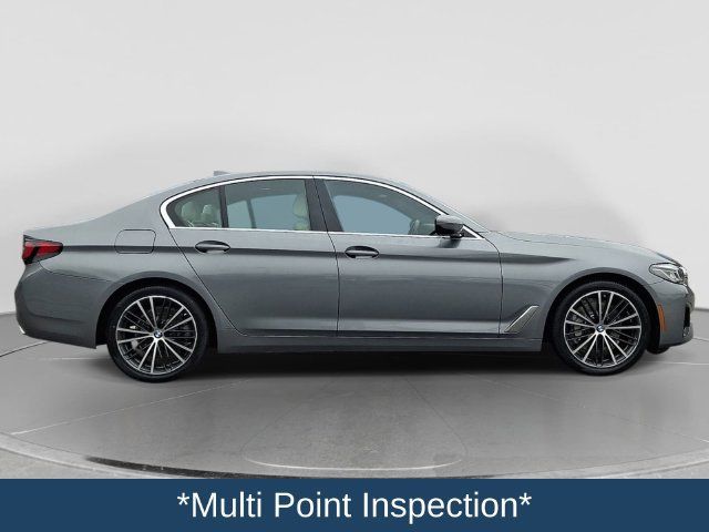 Used 2023 BMW 530i w/ Premium Package RWD image 9