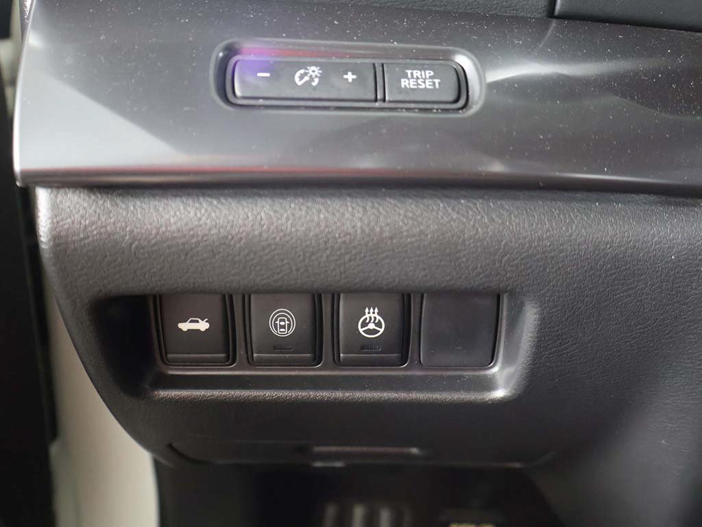 Used 2023 Nissan Maxima SR w/ Sport Mat Group FWD image 38