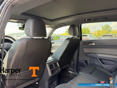 Used 2023 Volkswagen Atlas Cross Sport SEL R-Line AWD/4WD image 12