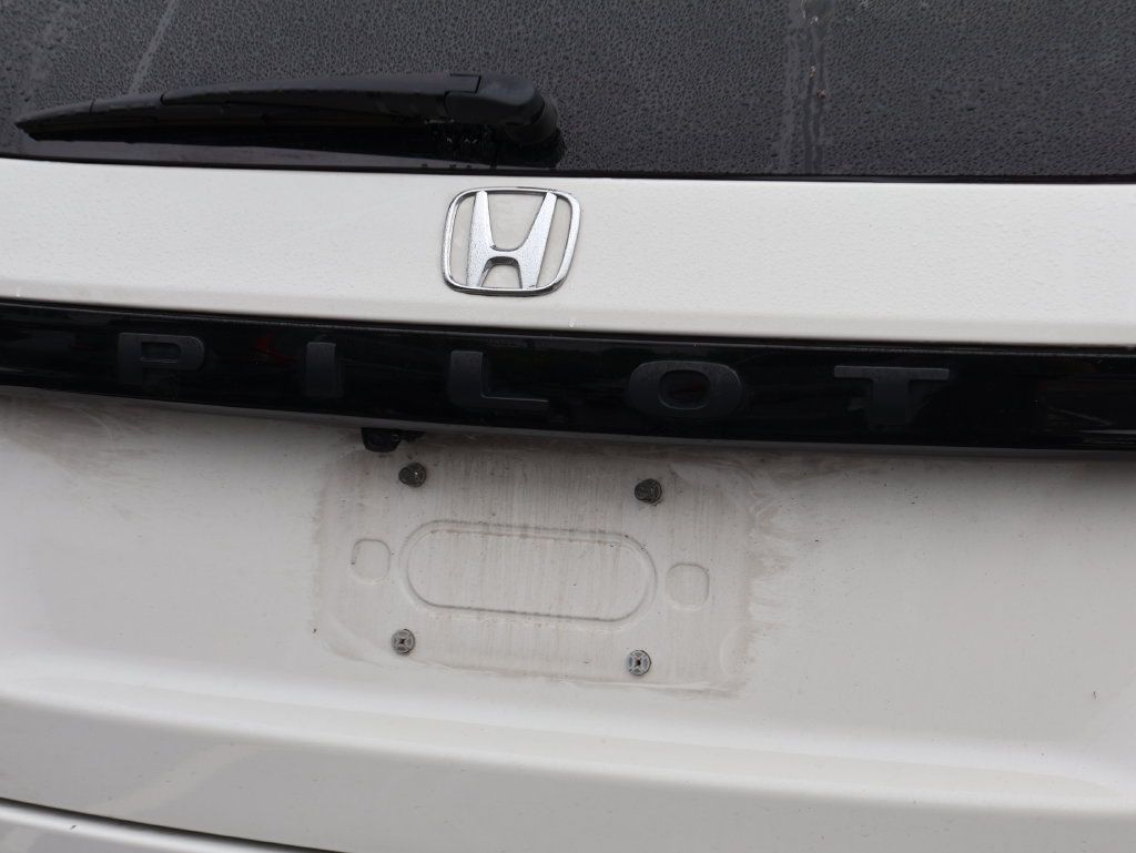 Used 2024 Honda Pilot EX-L image 8