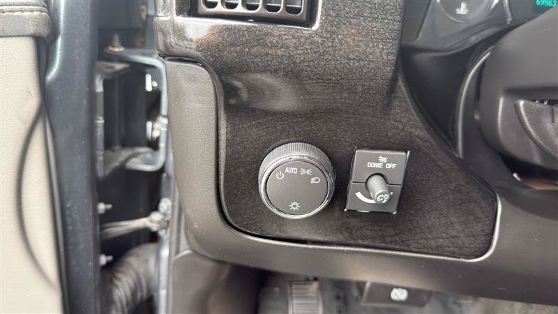 Used 2015 Chevrolet Express 2500 Extended RWD image 35