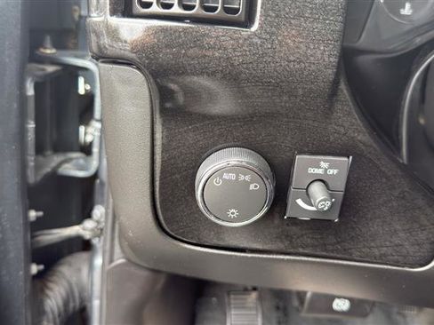 Used 2015 Chevrolet Express 2500 Extended RWD image 35