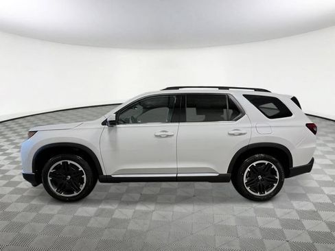New 2026 Honda Pilot Touring image 3