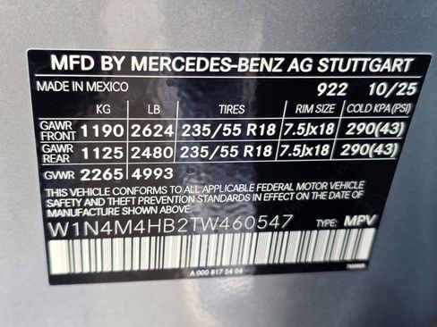 Used 2026 Mercedes-Benz GLB 250 4MATIC image 18