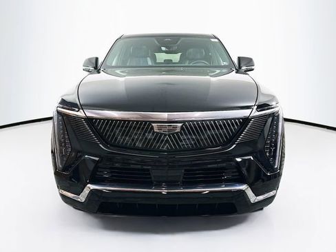 New 2025 Cadillac Escalade IQ Luxury 1 w/ Smart Trailering package image 2