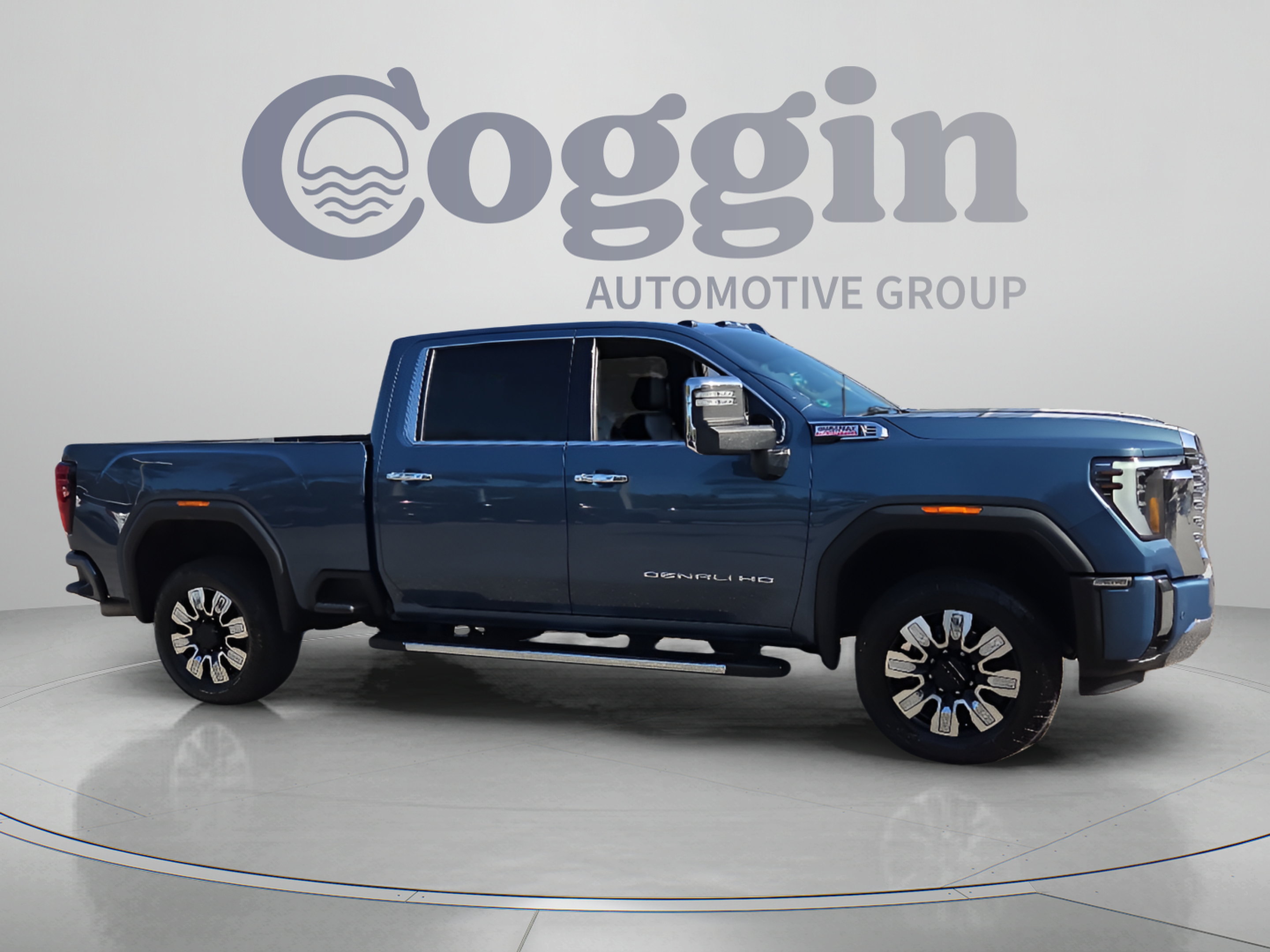 Used 2024 GMC Sierra 2500 Denali w/ Denali Reserve Package AWD/4WD image 7