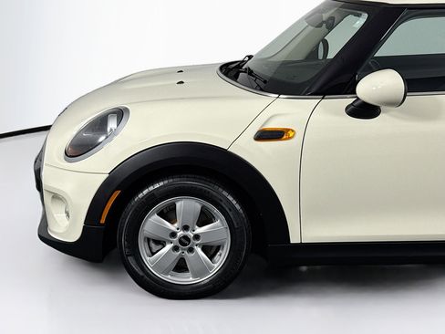 Used 2019 MINI Cooper 2-Door Hardtop image 40