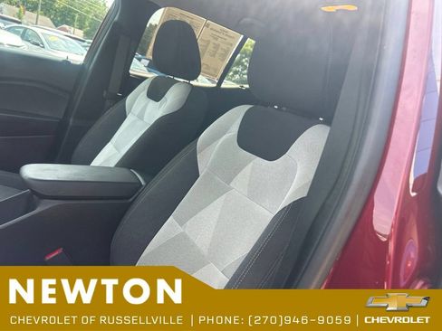 Used 2024 Chevrolet Trax LS FWD image 5