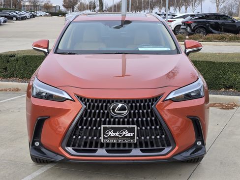 Used 2022 Lexus NX 350h AWD image 12