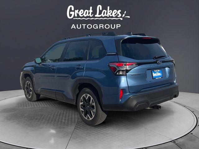 Used 2025 Subaru Forester Premium w/ Convenience Package #1 AWD/4WD image 3