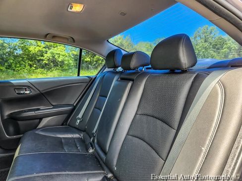 Used 2014 Honda Accord EX-L image 11