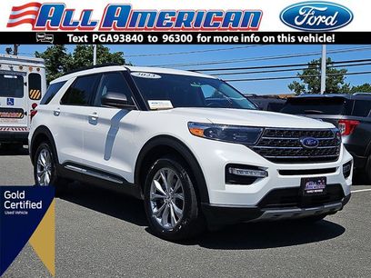 Certified 2023 Ford Explorer XLT w/ Equipment Group 202A