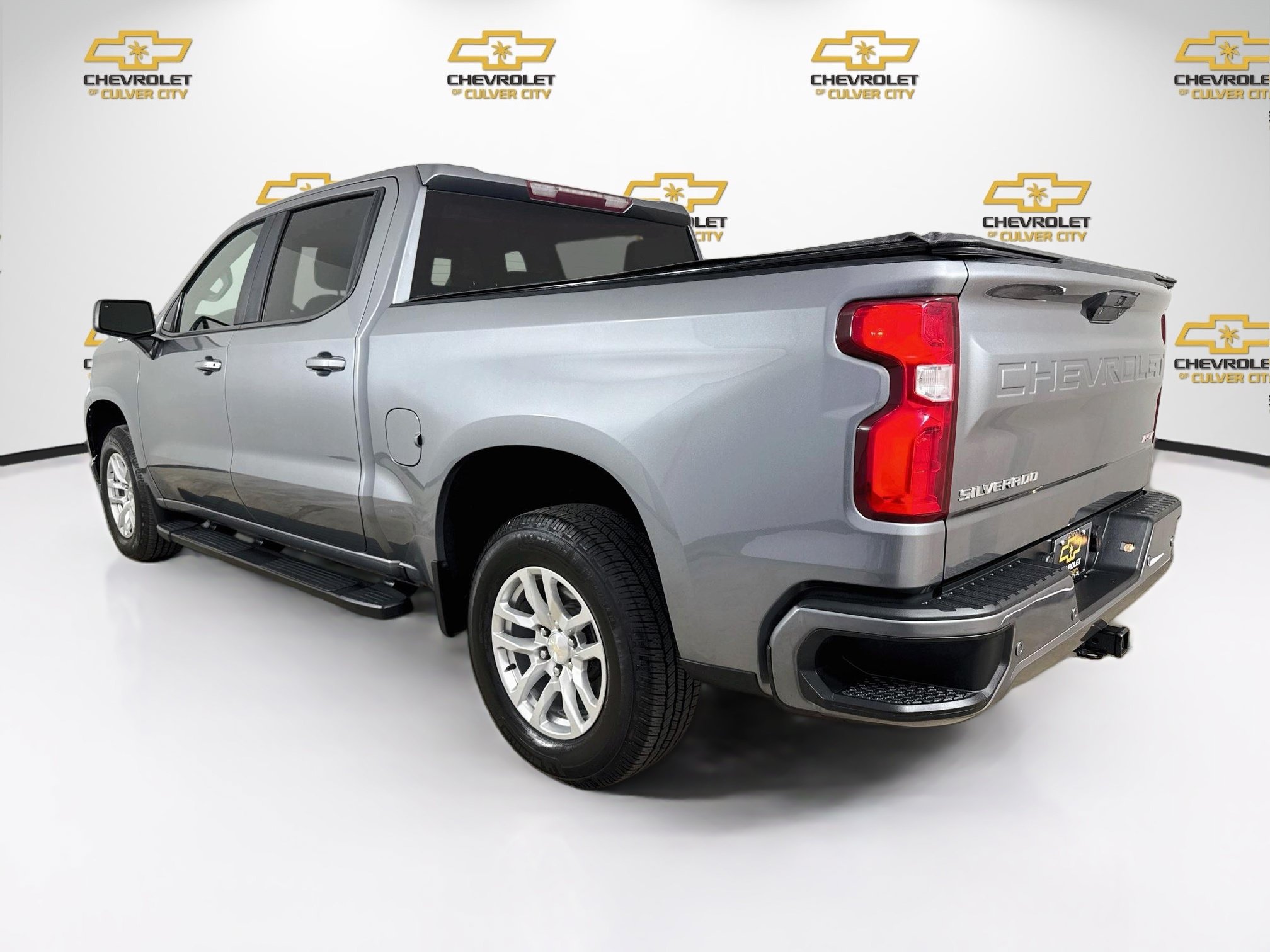 Used 2021 Chevrolet Silverado 1500 RST w/ Safety Package RWD image 6