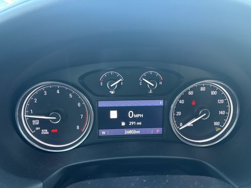 Used 2020 Buick Enclave Premium w/ Sun and Sites Package FWD image 11