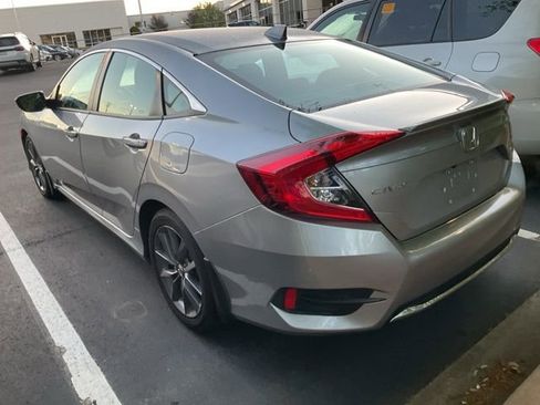 Used 2021 Honda Civic EX image 9