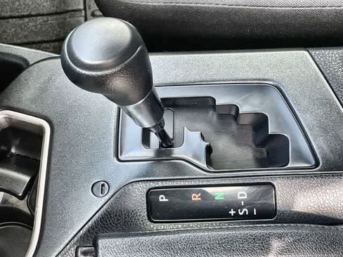 Used 2016 Toyota RAV4 LE image 16