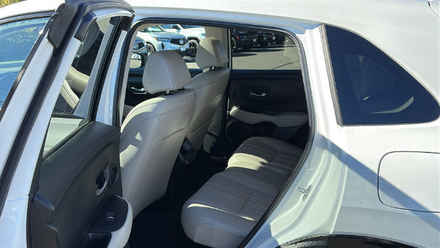 Used 2025 Honda HR-V EX-L image 24