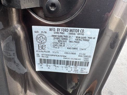 Used 2007 Ford F350 4x4 SuperCab DRW Super Duty image 26