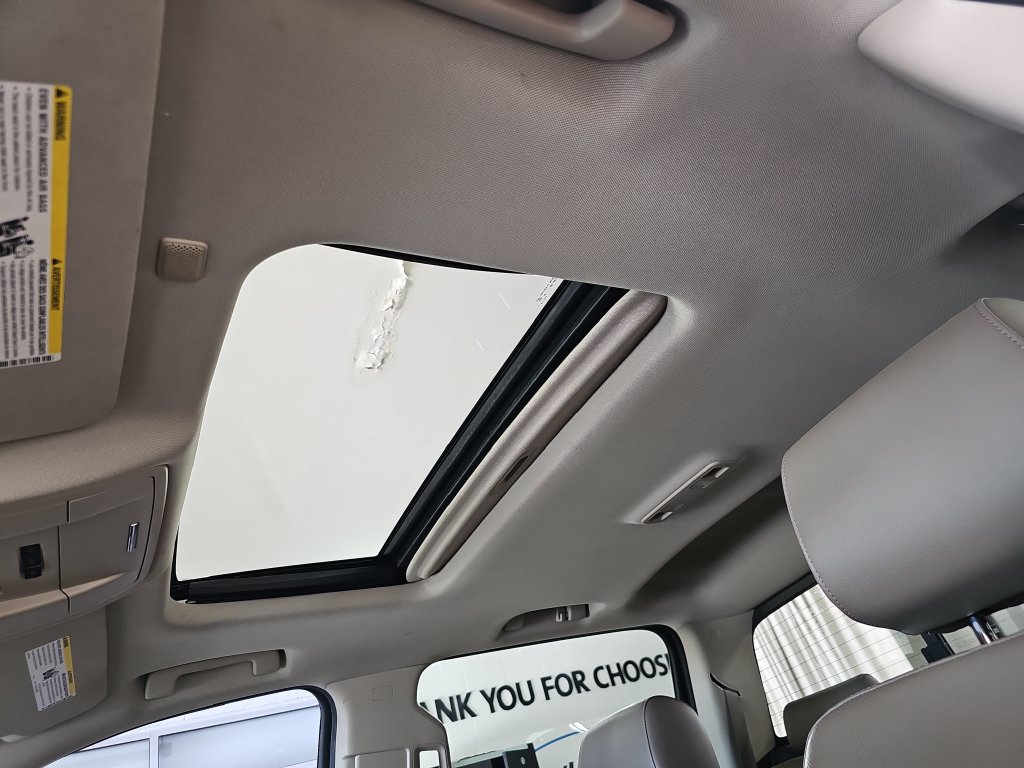 Used 2014 Chevrolet Silverado 1500 LTZ Z71 AWD/4WD image 35