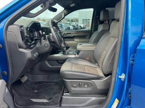Used 2022 Chevrolet Silverado 1500 ZR2 w/ Technology Package AWD/4WD image 15
