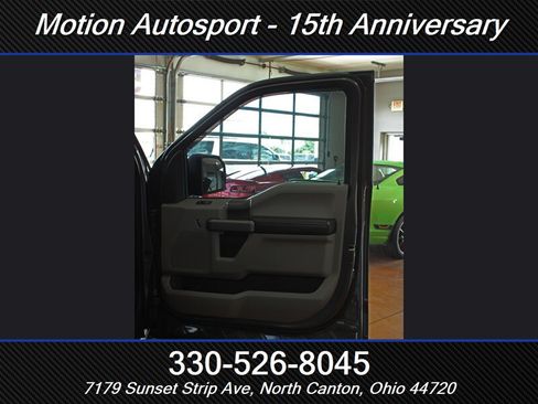 Used 2018 Ford F150 XLT w/ Equipment Group 302A Luxury AWD/4WD image 32