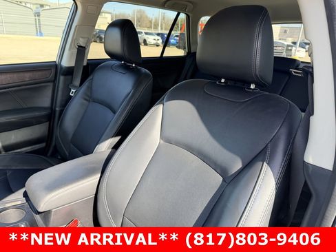Used 2019 Subaru Outback 2.5i Limited image 12