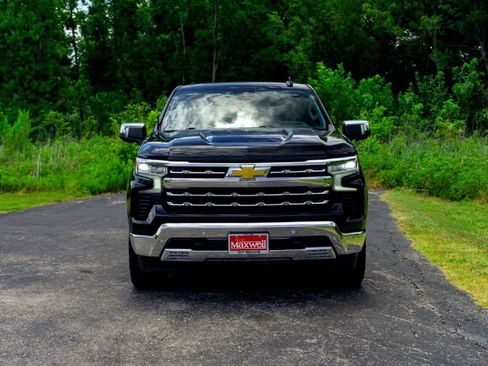 Used 2022 Chevrolet Silverado 1500 LTZ w/ LTZ Premium Texas Edition AWD/4WD image 5