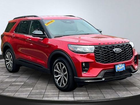 New 2026 Ford Explorer ST-Line AWD/4WD image 1