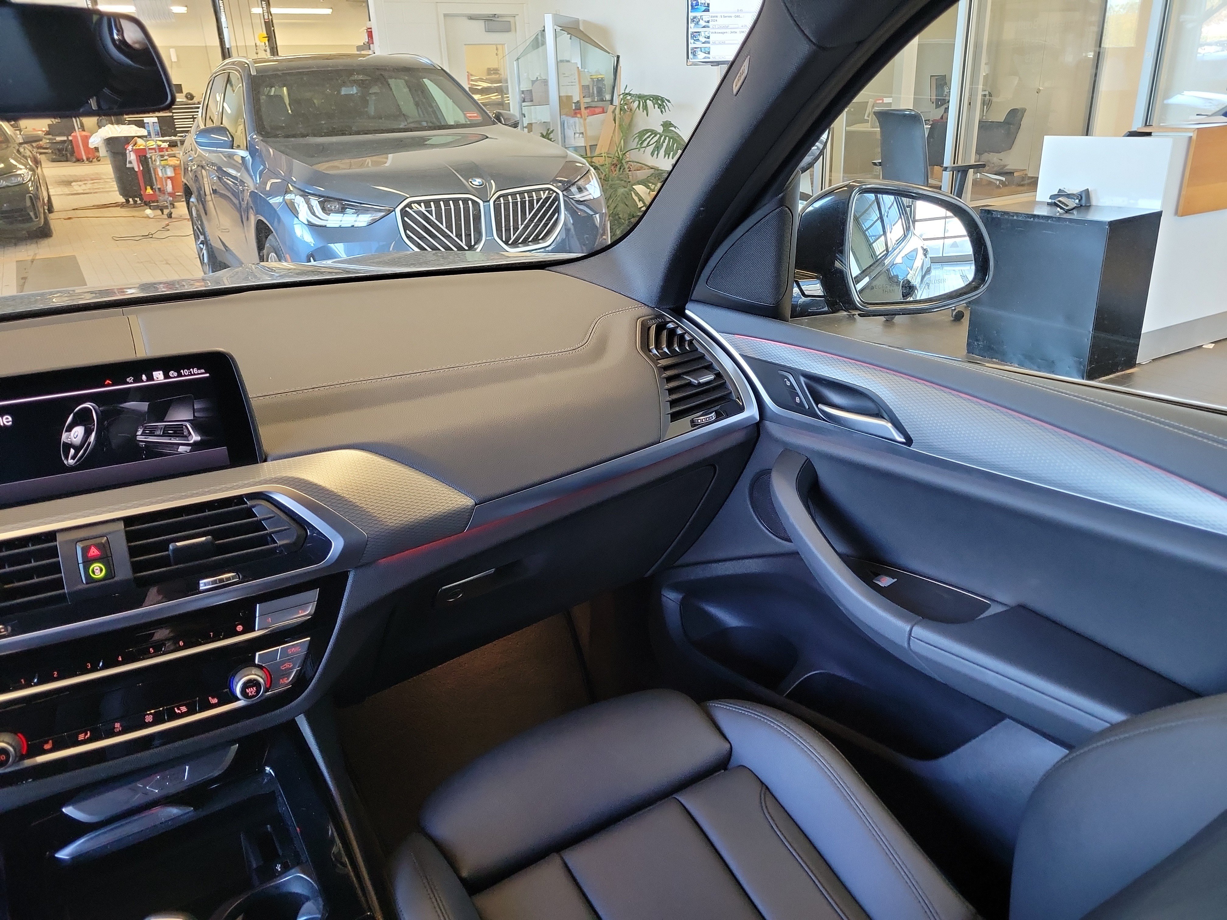 Used 2021 BMW X3 xDrive30i w/ M Sport Package AWD/4WD image 18