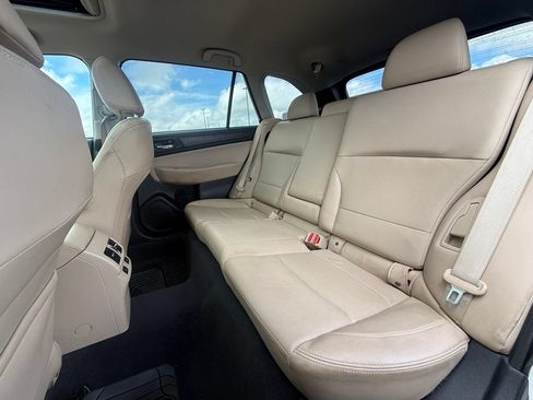 Used 2017 Subaru Outback 2.5i Limited AWD/4WD image 24