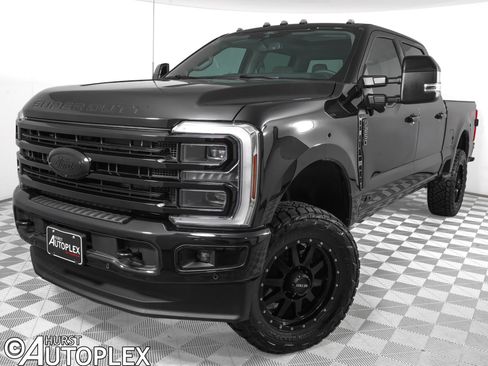 Used 2026 Ford F250 Platinum w/ Platinum Plus Package AWD/4WD image 1