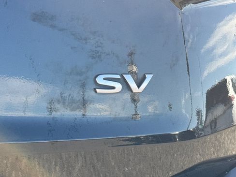 Used 2024 Nissan Rogue SV FWD image 35