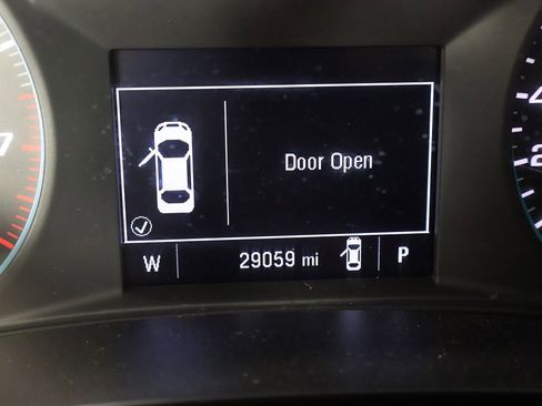 Used 2022 Chevrolet Malibu LT image 33