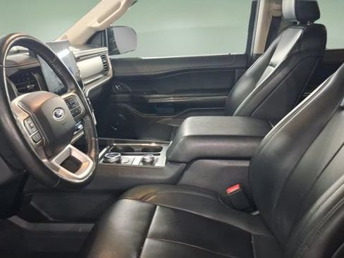Used 2024 Ford Expedition XLT AWD/4WD image 37