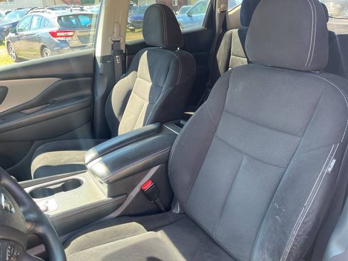 Used 2019 Nissan Murano S AWD/4WD image 9