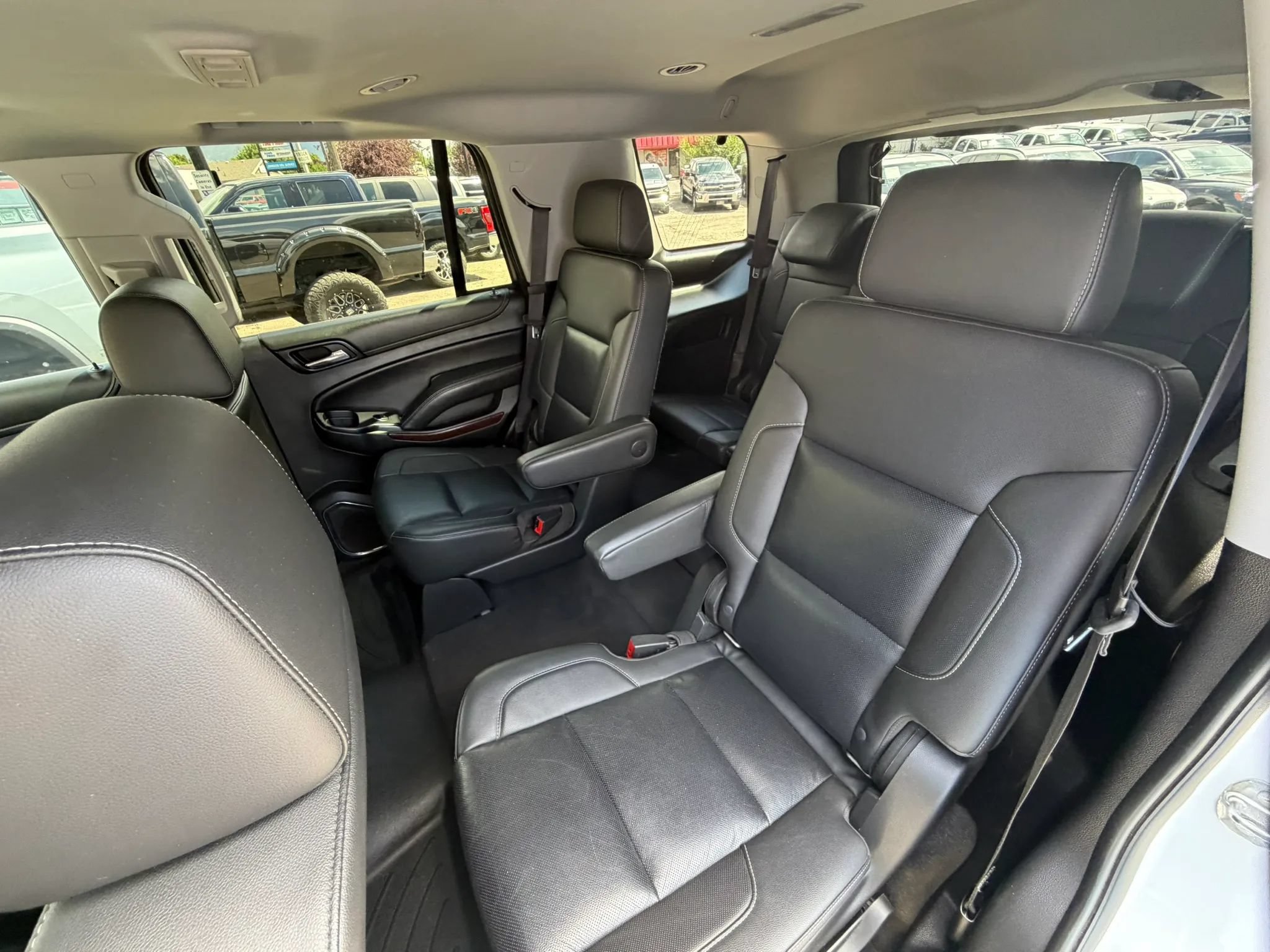Used 2019 GMC Yukon SLT AWD/4WD image 36