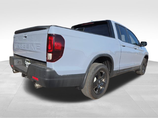 Used 2025 Honda Ridgeline Black Edition image 14