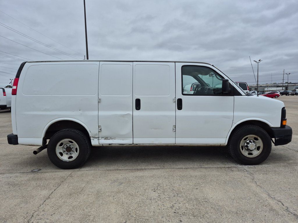 Used 2013 Chevrolet Express 2500 RWD image 8