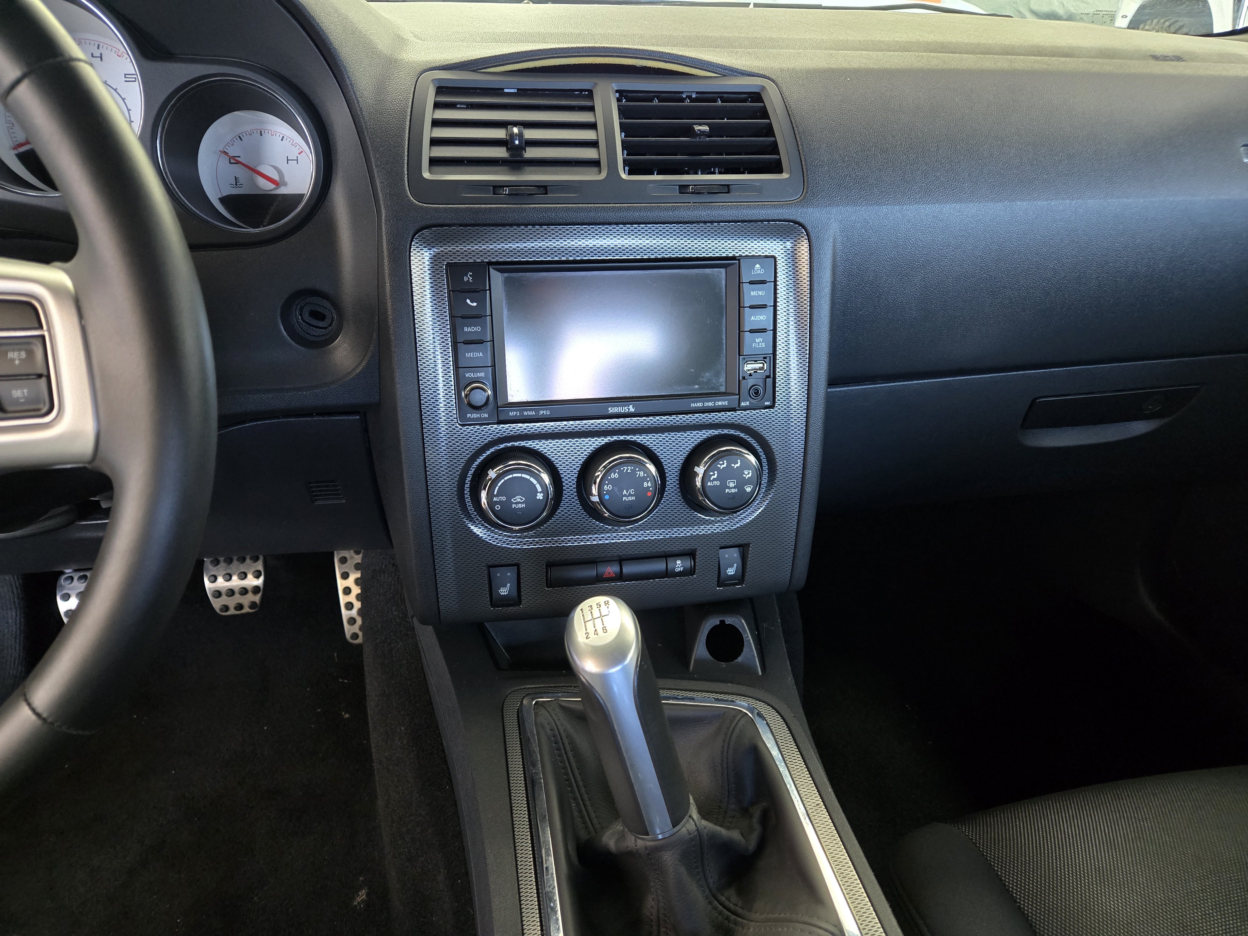 Used 2014 Dodge Challenger R/T Plus RWD image 10
