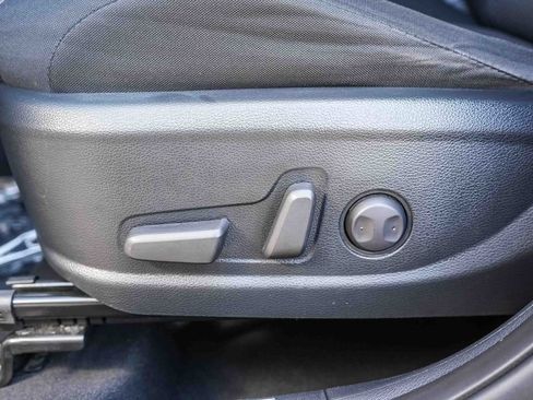 Used 2023 Kia Soul S FWD image 25