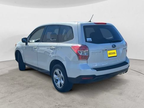 Used 2015 Subaru Forester 2.5i AWD/4WD image 7