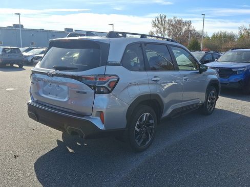 New 2025 Subaru Forester Limited image 3