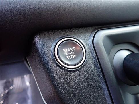 Used 2024 Land Rover Defender 110 S AWD/4WD image 19