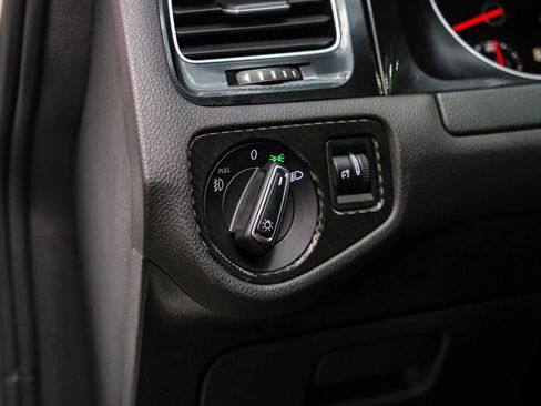 Used 2015 Volkswagen GTI S FWD image 20