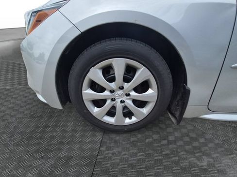 Used 2024 Toyota Corolla LE FWD image 13