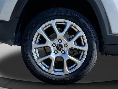 Used 2025 Jeep Compass Limited AWD/4WD image 35
