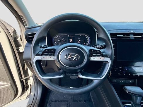 Certified 2024 Hyundai Tucson SEL FWD image 11