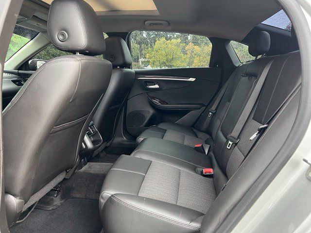 Used 2015 Chevrolet Impala LT w/ Convenience Package FWD image 16