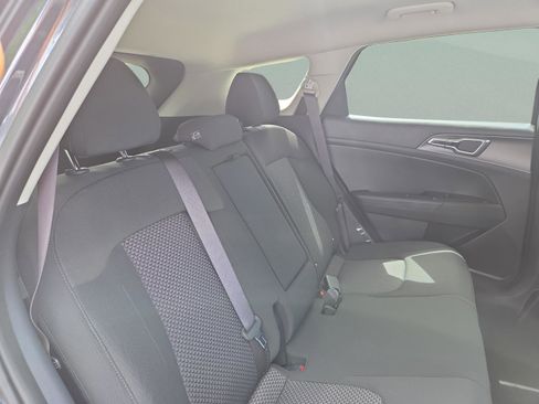 New 2026 Kia Sportage LX FWD image 34